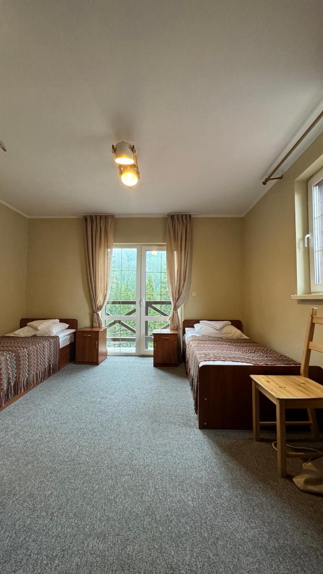 Hotel Crocus Dragobrat Esterno foto